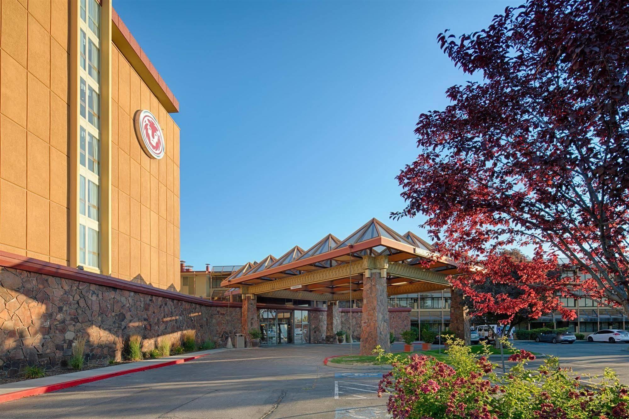 Red Lion Hotel Boise Downtowner Dış mekan fotoğraf
